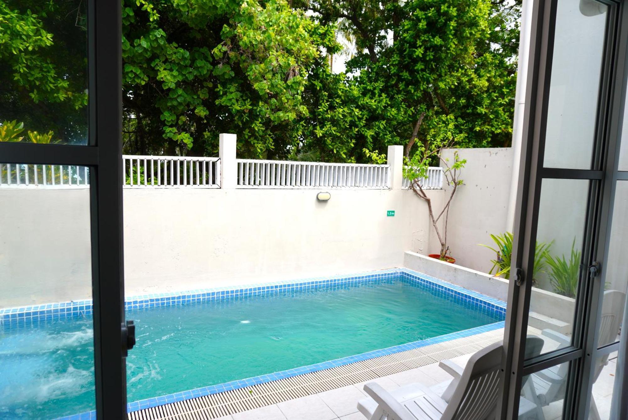 Tme Retreats Dhigurah Hotel Dhigurah  Exterior photo